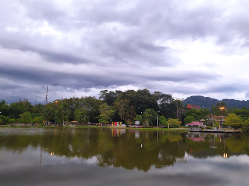 Taman Tasik Gua Musang