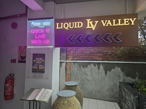Liquid Valley Retail & Bar