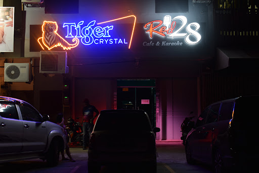RED 28 Cafe & Karaoke