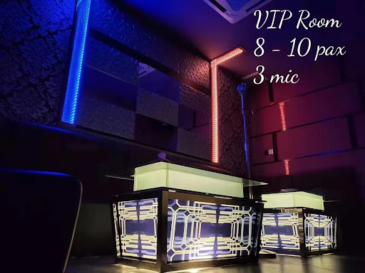 麦霸 Mic King Family KTV
