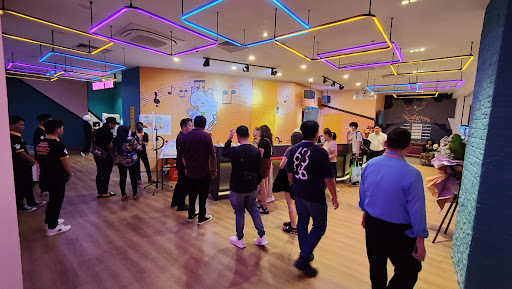 Karaoke Manekineko Berjaya Times Square